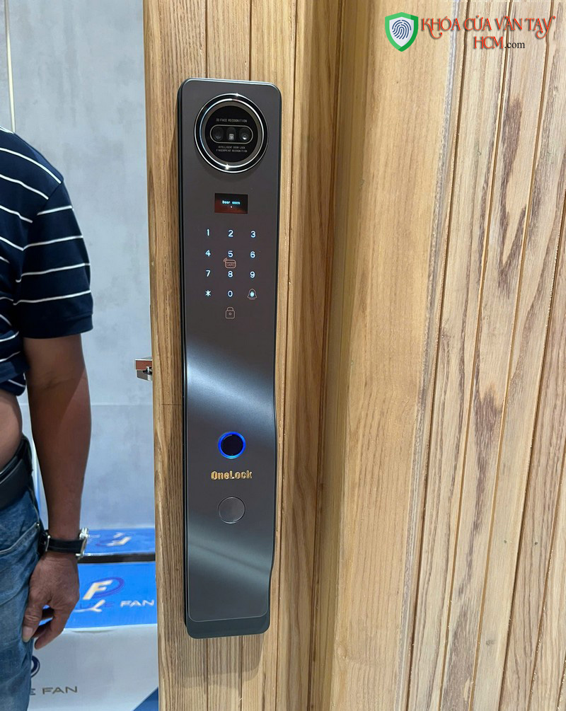 Lắp khóa vân tay HCM